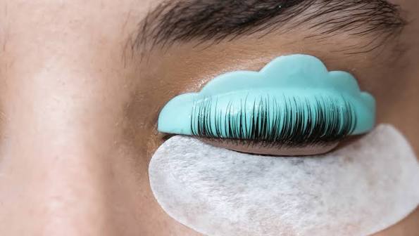 What You Should Know Before Your Lash Lift