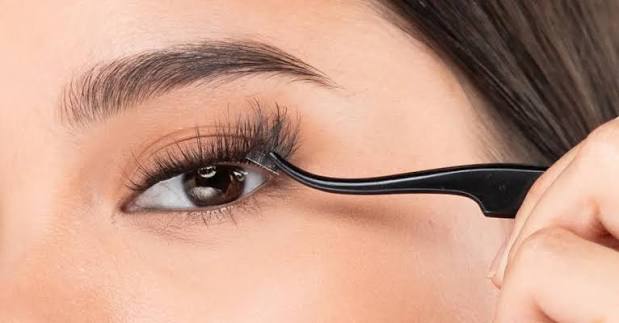 5 Mistakes to Avoid When Launching Your Lash Business